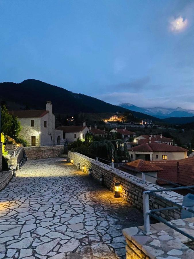 Καστρο Πετρινα Σαλε Καλαβρυτα Villa Kalávrita Kültér fotó