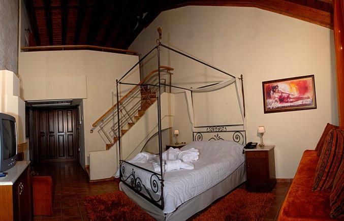 Καστρο Πετρινα Σαλε Καλαβρυτα Villa Kalávrita Kültér fotó